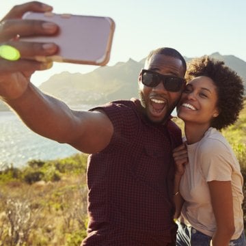 Posting to Social Hurting Your Romance? Here’s How Researchers Say You Can Fix It