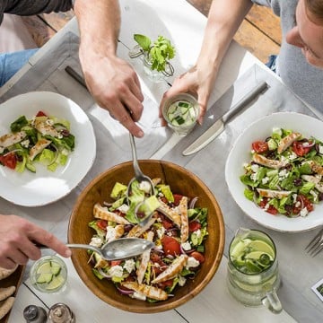 HelloFresh Puts An Entire Team Of Chefs At Your Disposal 