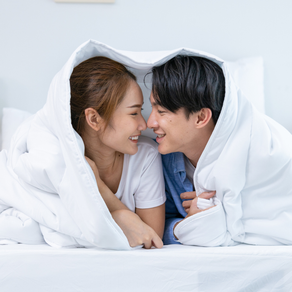 The Sex Positions You Need to Ring in the New Year, According to an Expert