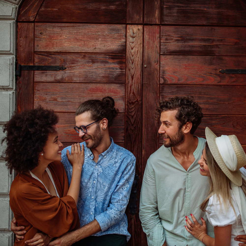 How to Have a Smooth & Fun Group Dating Experience