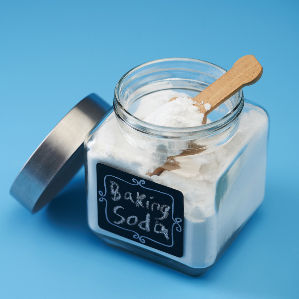 It Turns Out Ordinary Baking Soda Does Double-Duty as a Super-Supplement