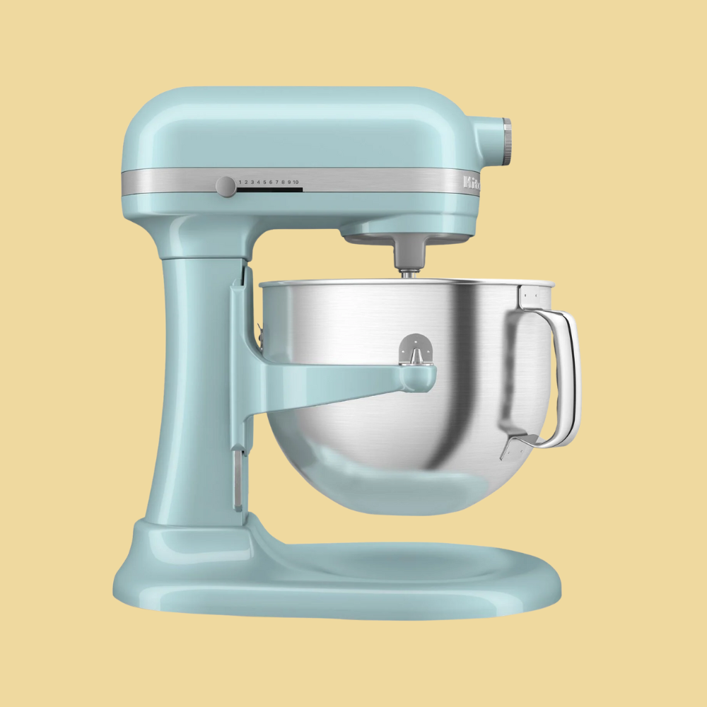 Make Your Mom\'s Day With These Extra-Special Personalized Gift Options